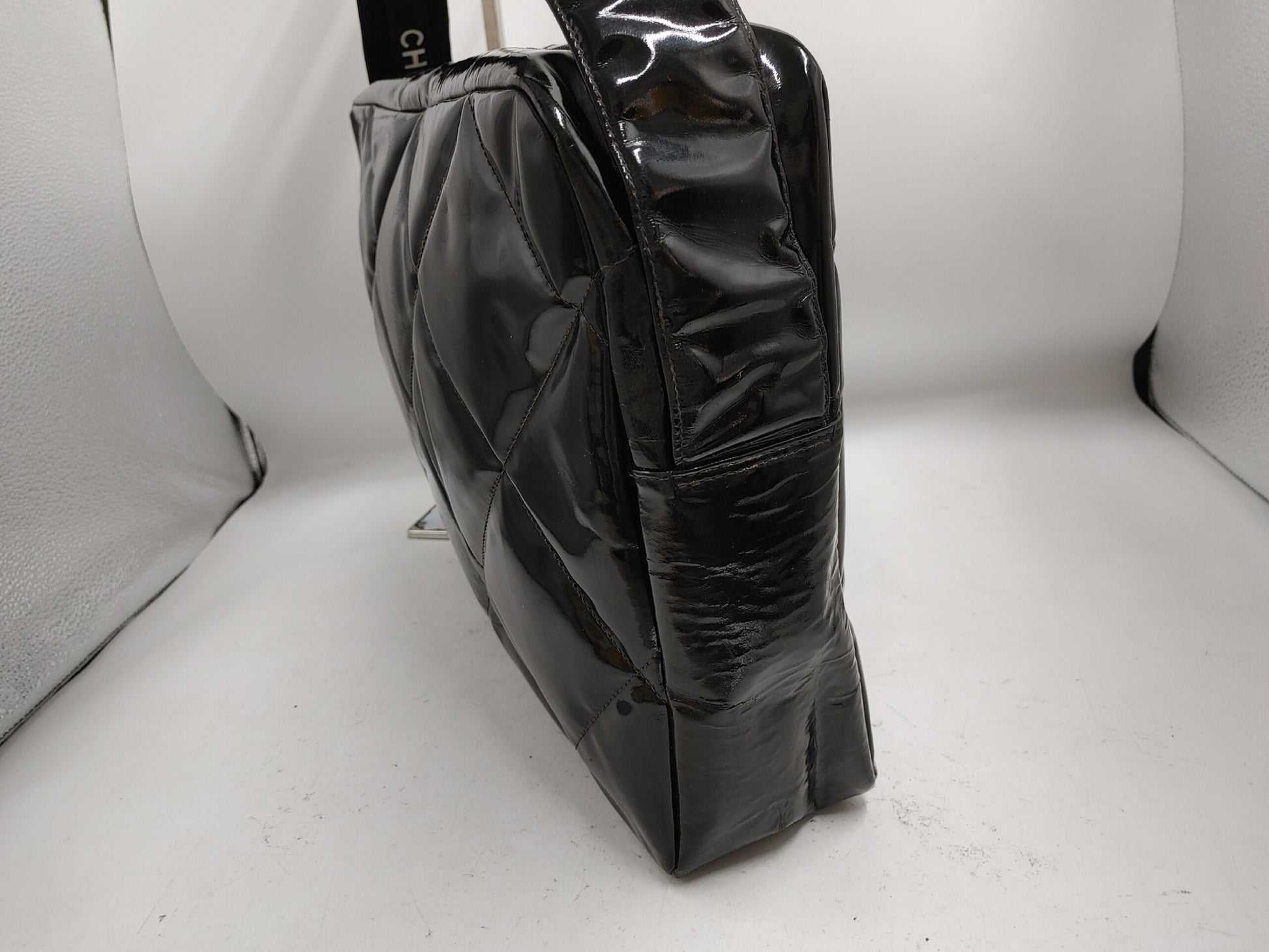 CHANEL Matlasse Seal 4147101 Patent Leather Black Shoulder Bag