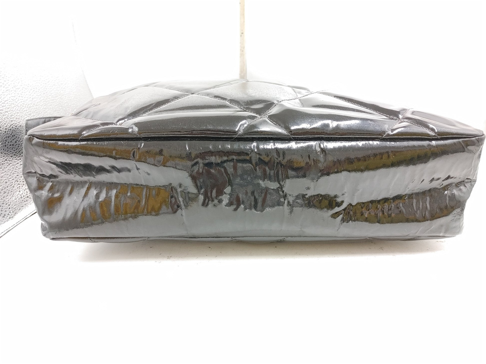 CHANEL Matlasse Seal 4147101 Patent Leather Black Shoulder Bag