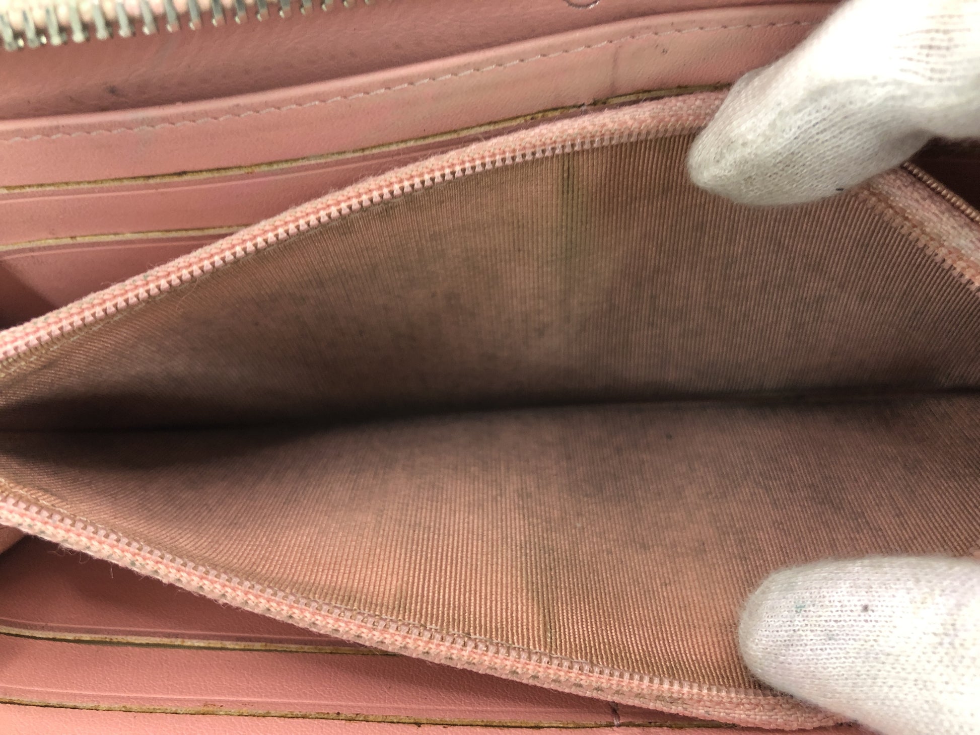 CHANEL Matlasse L-Zipper with Serial Seal 17289952 with Guarantee Card Patent Leather Orange Wallet