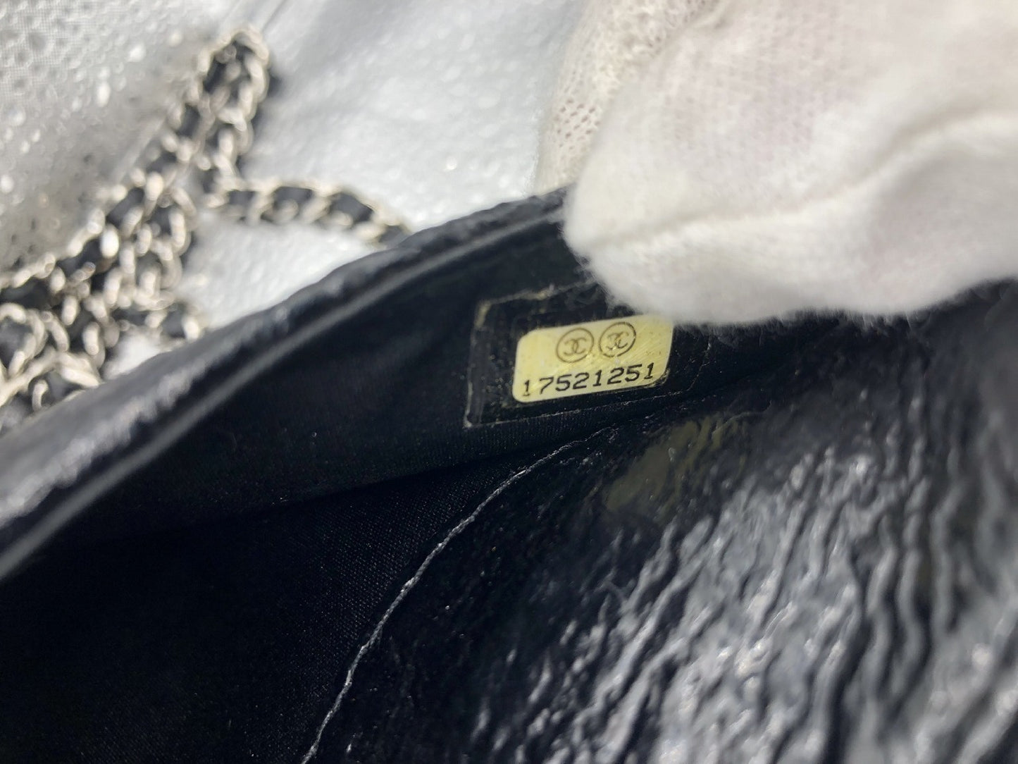 CHANEL Matlasse Seal with 17521251 Coated Tweed Black Shoulder Bag