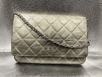 CHANEL Matlasse Chain Shoulder Wallet Metal Plate Lambskin Silver Shoulder Bag