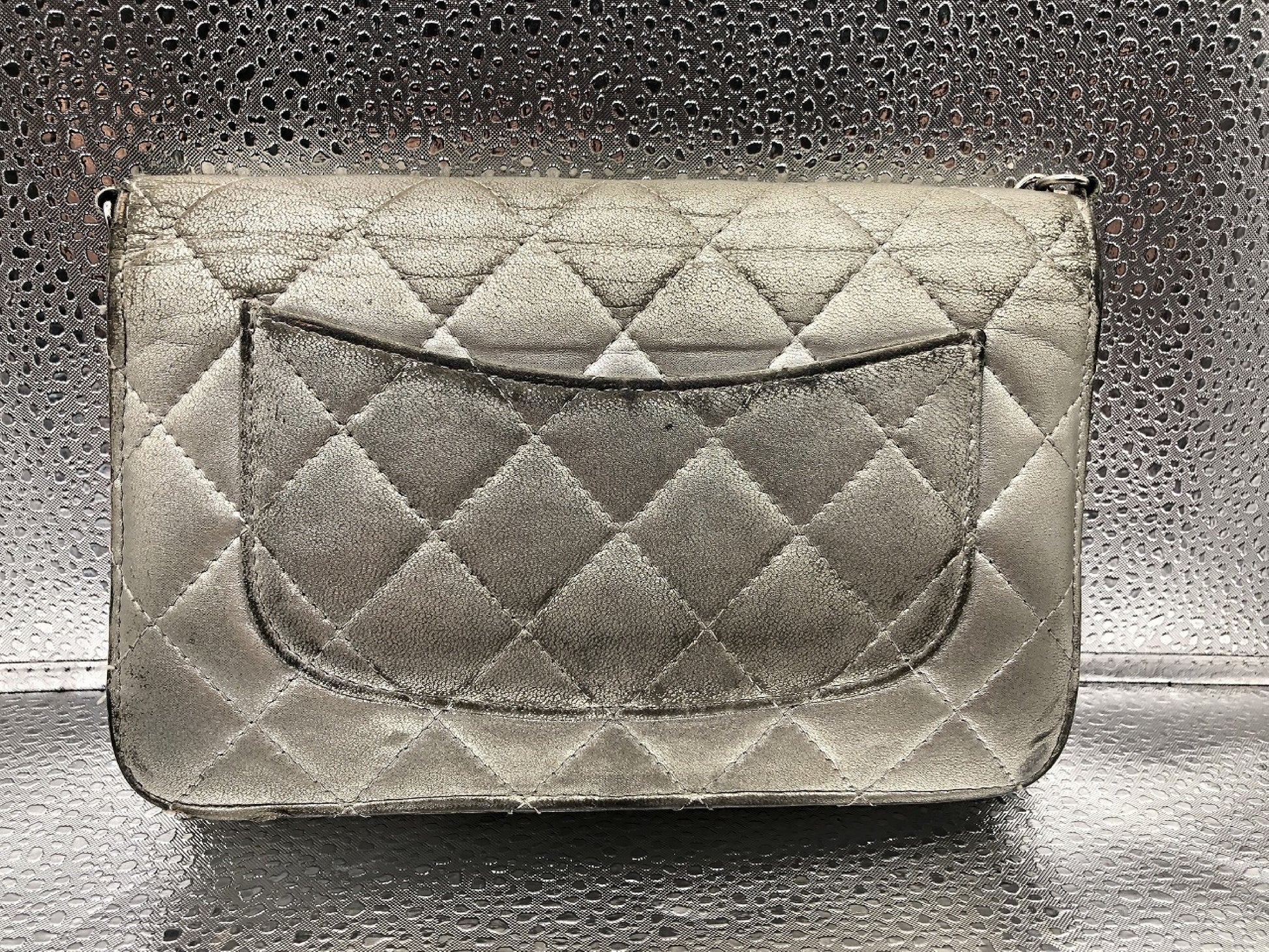 CHANEL Matlasse Chain Shoulder Wallet Metal Plate Lambskin Silver Shoulder Bag