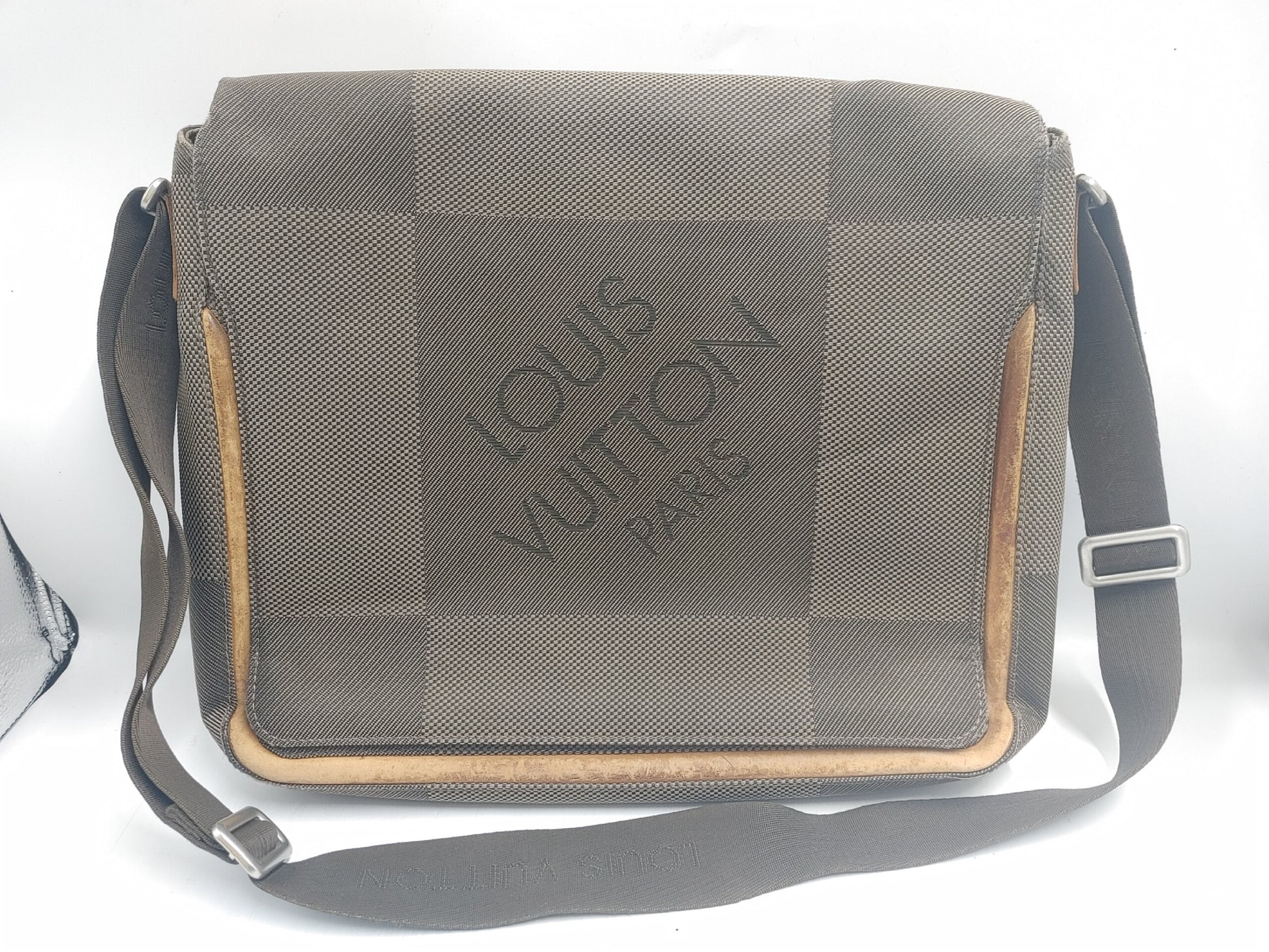 LOUIS VUITTON Damierjuen Message M93030 VI0034 Canvas Tail Shoulder Bag