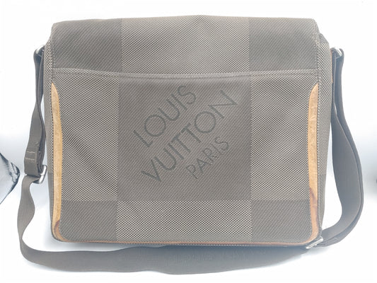 LOUIS VUITTON Damierjuen Message M93030 VI0034 Canvas Tail Shoulder Bag