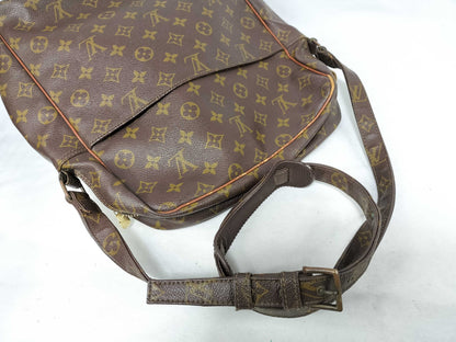 LOUIS VUITTON Monogram Louis Vuitton M40264 Marceau Shoulder Bag Monogram Shoulder Bag