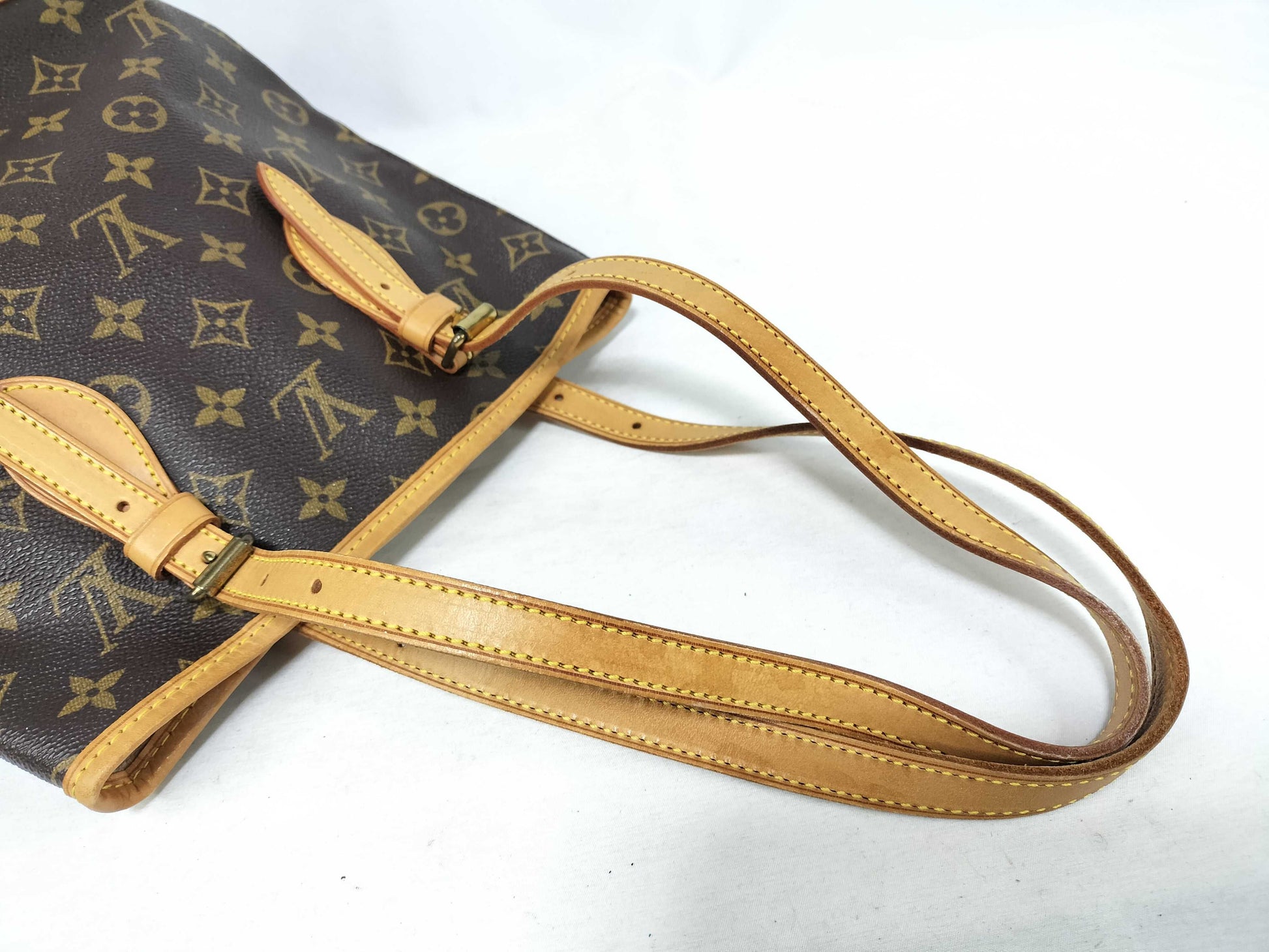 LOUIS VUITTON Monogram Louis Vuitton M42238 Bucket PM VI0999 Handbag Monogram Handbag