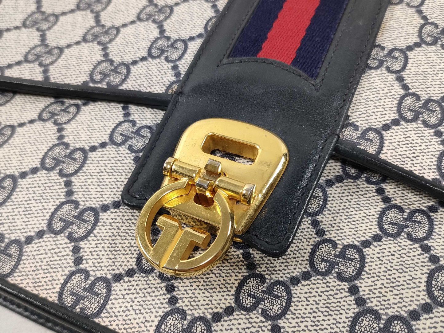 GUCCI Gucci Shoulder Bag Old Gucci Sherry Line GG Supreme Shoulder Bag