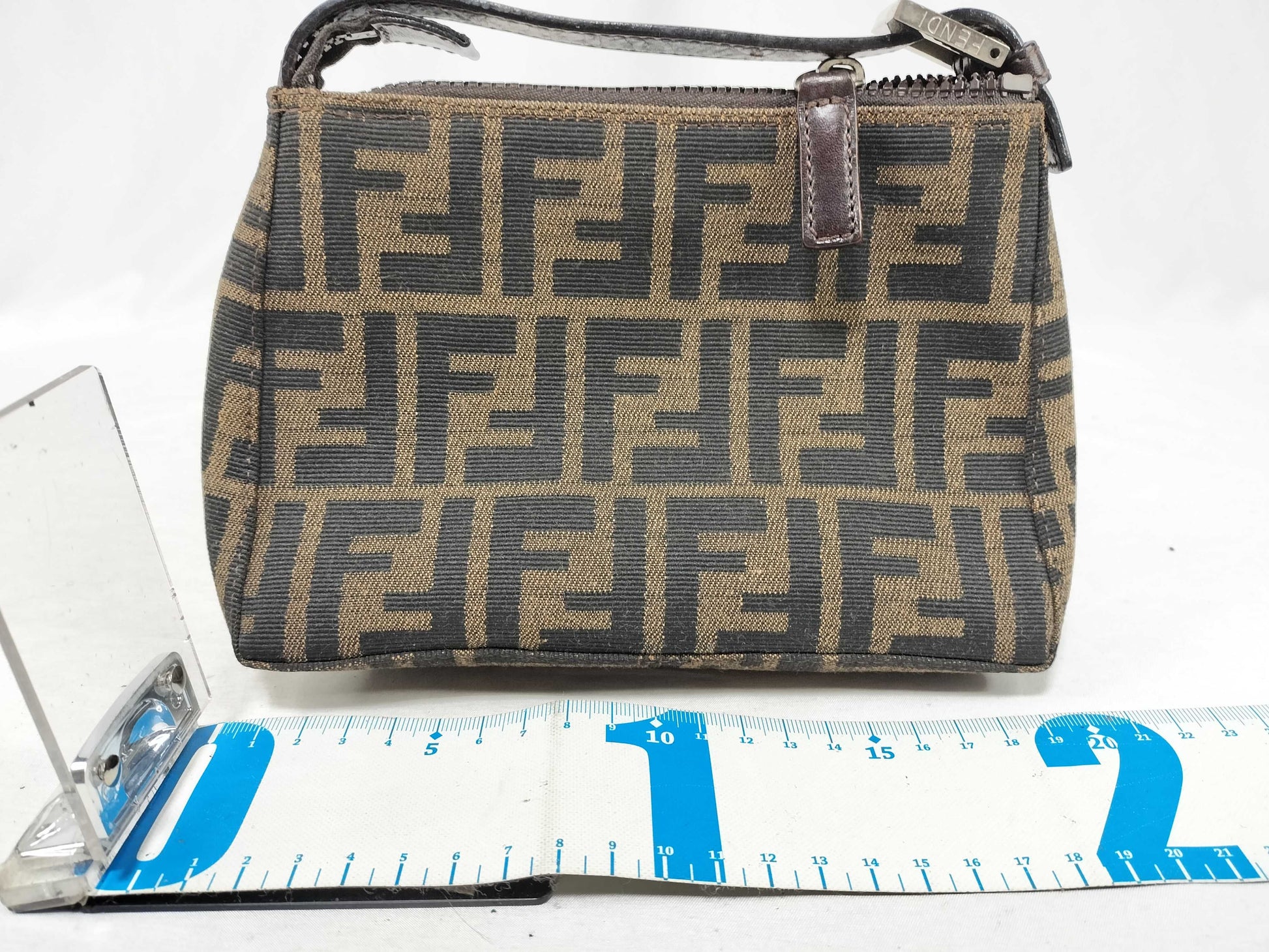 FENDI Zucka Fendi 2349-26580-002 Pouch Zucca Canvas Khaki Pouch