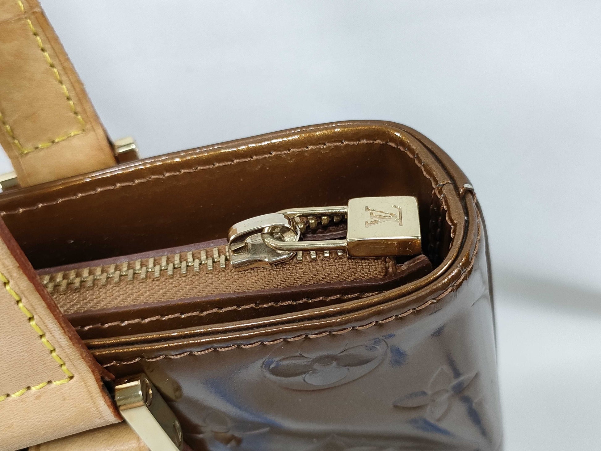 LOUIS VUITTON Verni Louis Vuitton M91122 Houston LM0041 Tote Bag Verni Tote Bag