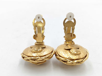 CHANEL 95P Faux Pearl Cocomark GP Gold Earrings