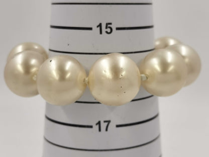 CHANEL Bracelet Faux Pearl GP White Bracelet Bangle