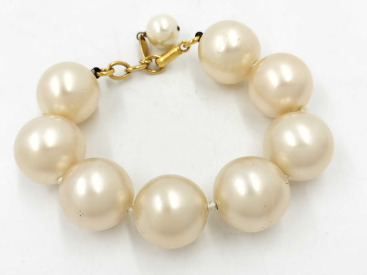 CHANEL Bracelet Faux Pearl GP White Bracelet Bangle