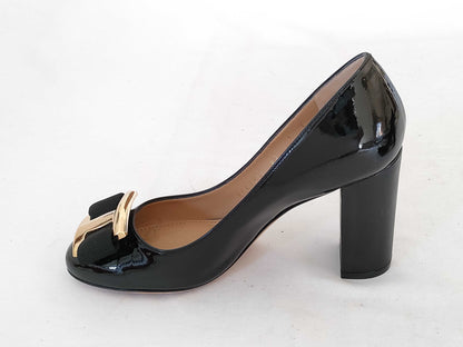 Salvatore Ferragamo Vala Ferragamo Vala Patent Pumps Pumps