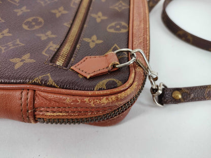 LOUIS VUITTON Monogram LV Monogram Saxpo Shoulder Bag Shoulder Bag