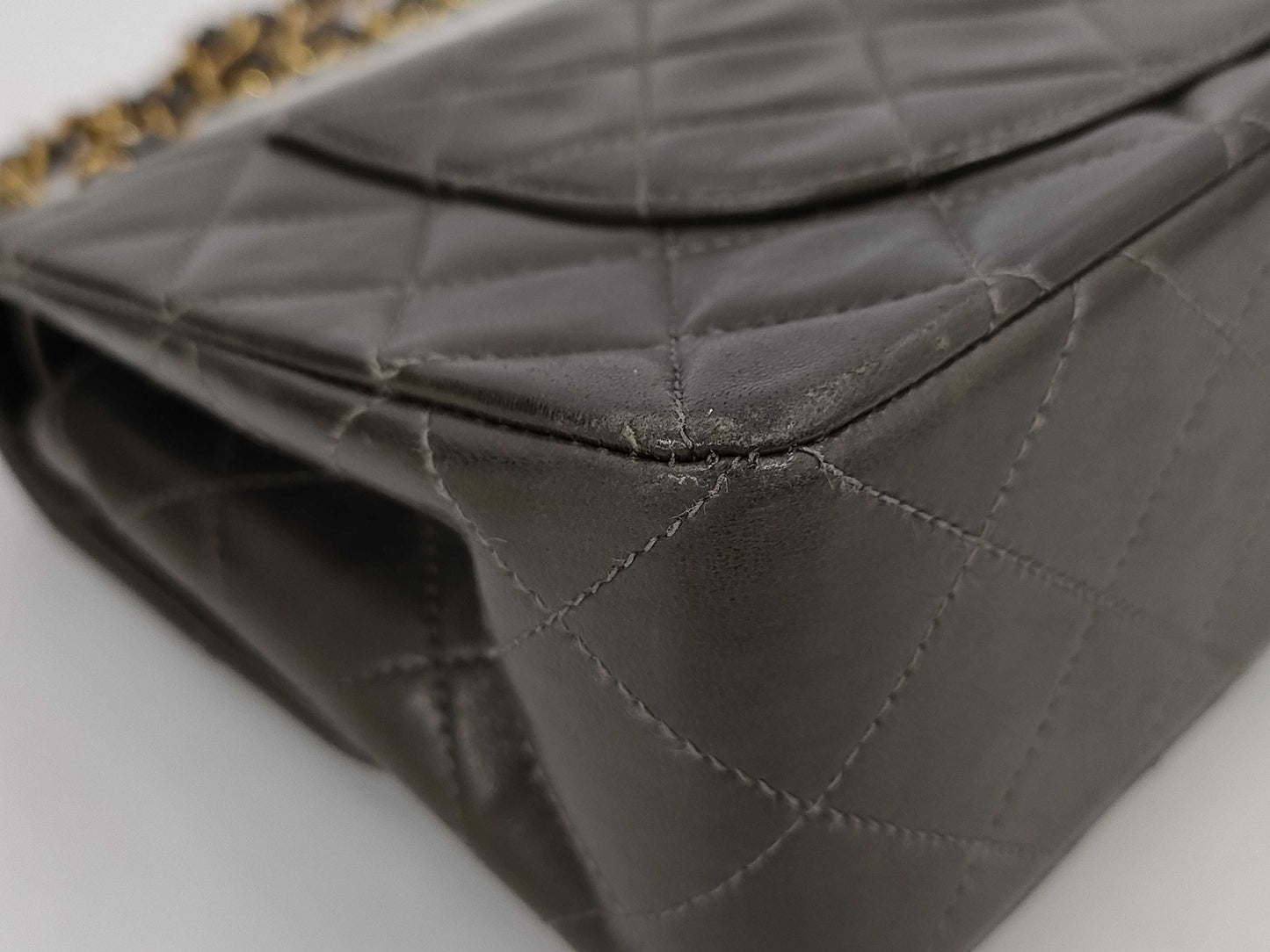 CHANEL Matlasse 24 Lambskin Double Flap Chain Shoulder Bag Khaki 2864711 Shoulder Bag