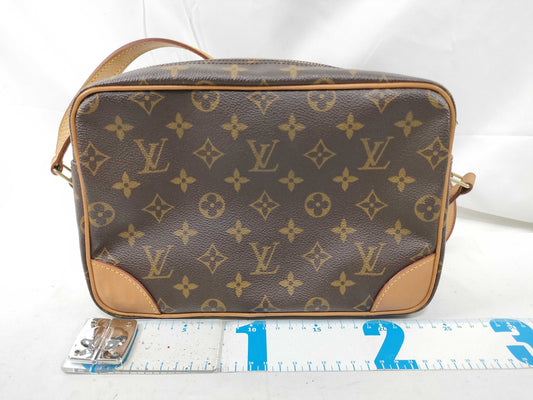 LOUIS VUITTON Monogram Louis Vuitton Trocadero Shoulder Bag