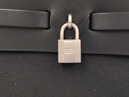 HERMES Ale Bag MM □O Bag