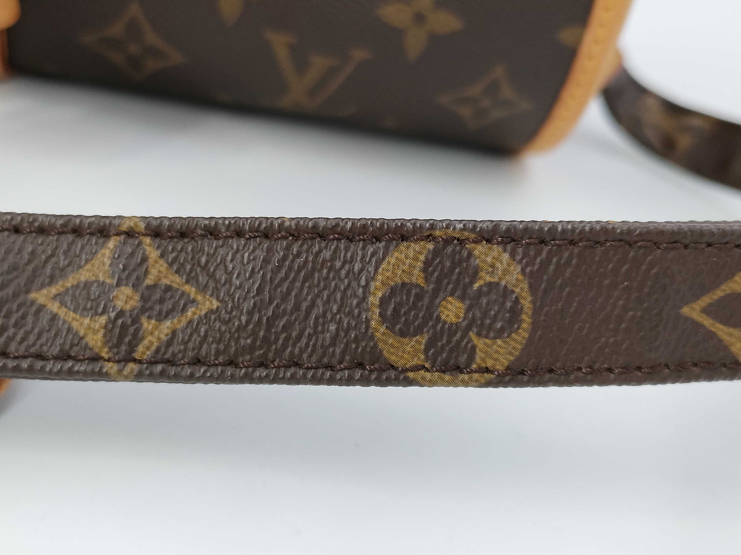 LOUIS VUITTON Louis Vuitton Monogram Marne Shoulder Bag