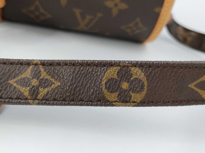 LOUIS VUITTON Louis Vuitton Monogram Marne Shoulder Bag