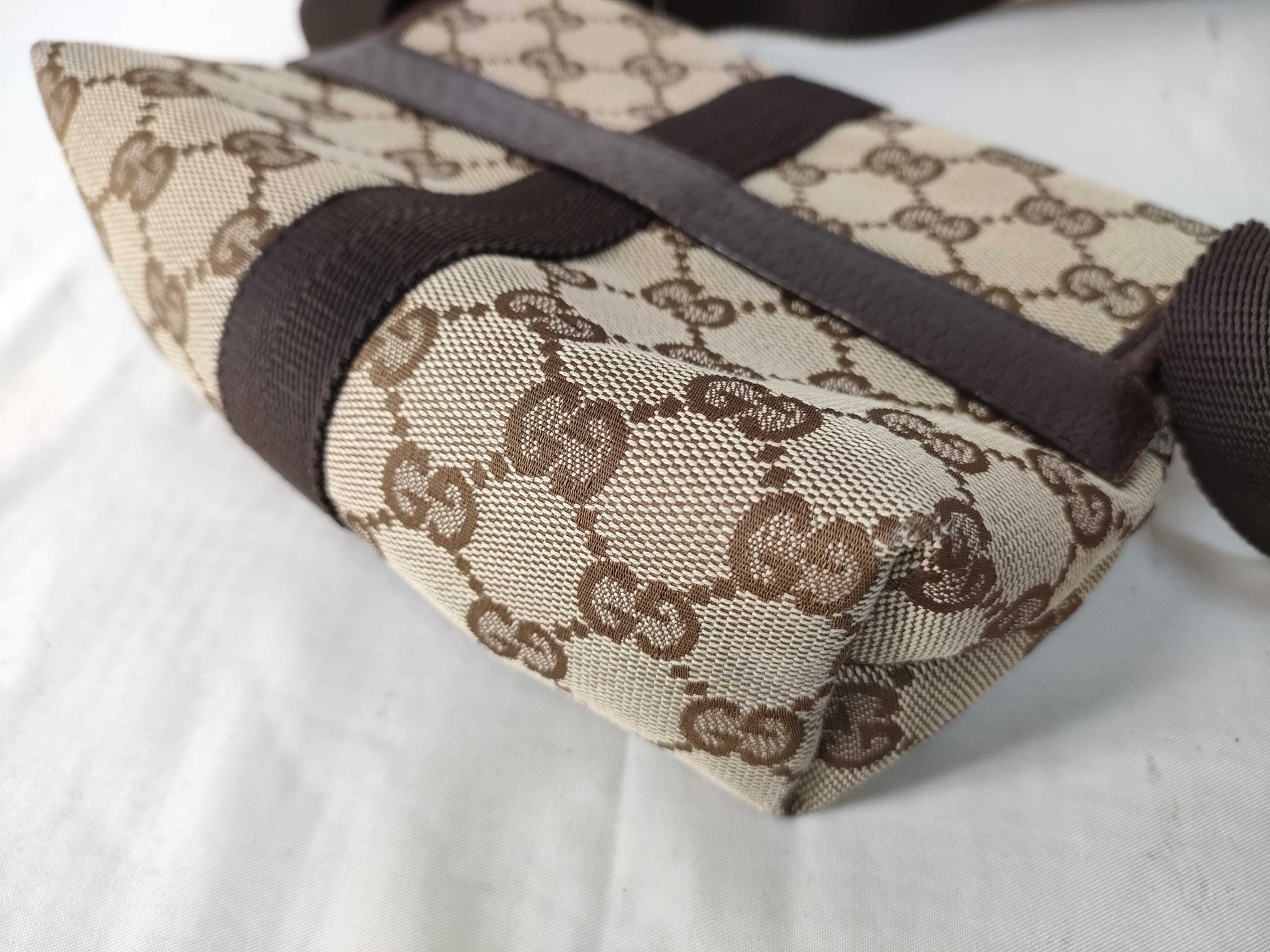 GUCCI Gucci GG Canvas Belt Bag Beige Shoulder Bag