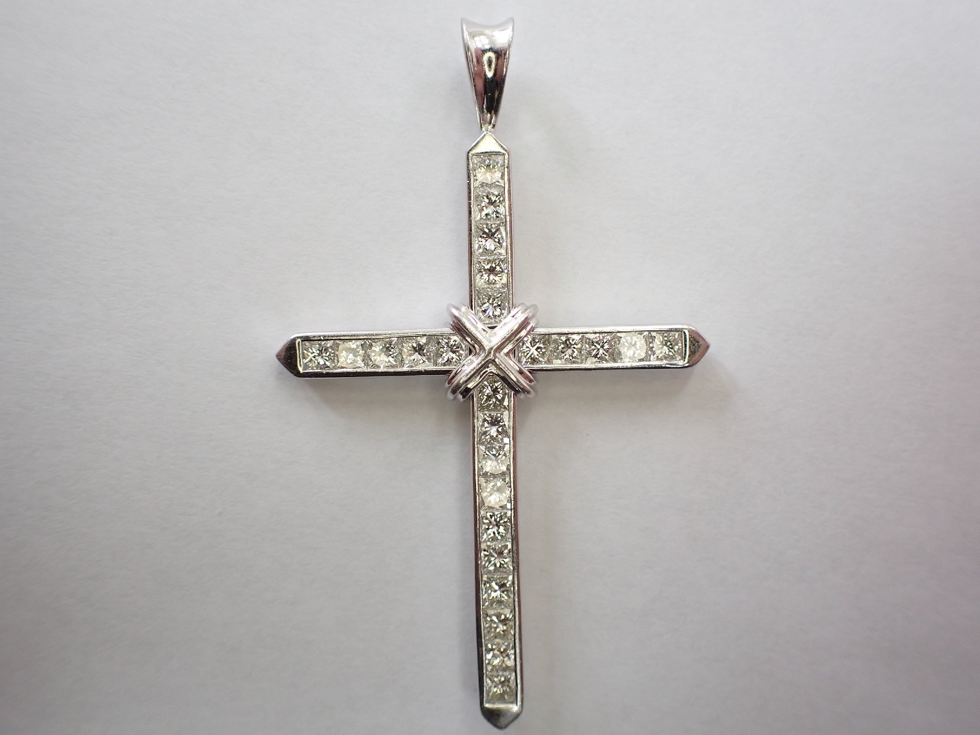 Cloth D1.95ct PT850 6.0g Pendant Top 