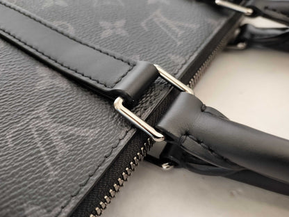 LOUIS VUITTON Monogram Eclipse Sack Pla Cross Handbag