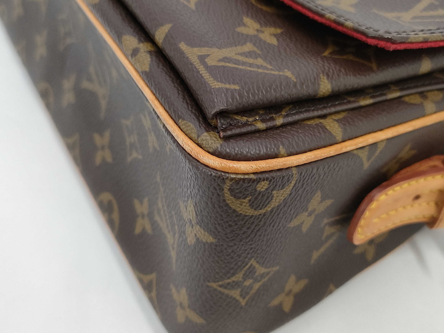 LOUIS VUITTON LOUIS VUITTON Monogram Vivacite MM M51164 Shoulder Bag Louis Vuitton Shoulder Bag