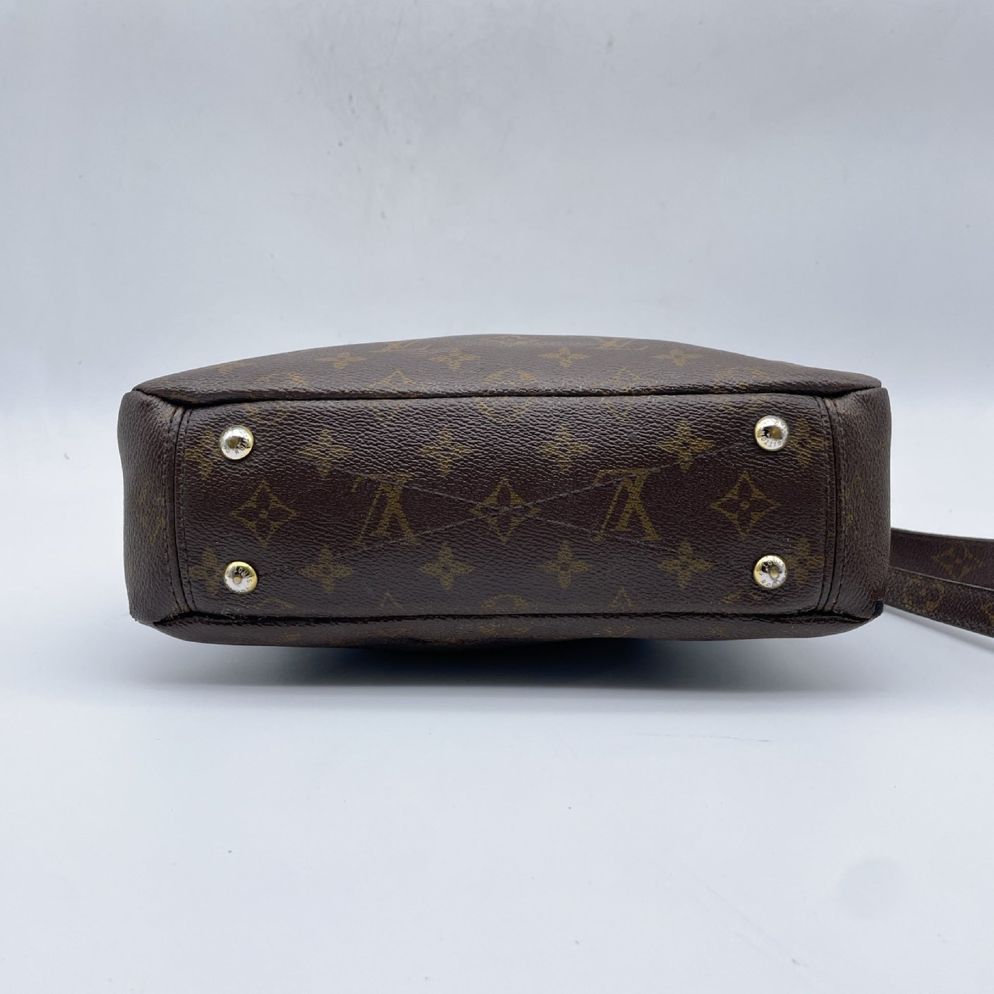 LOUIS VUITTON Monogram Pallas BB Handbag