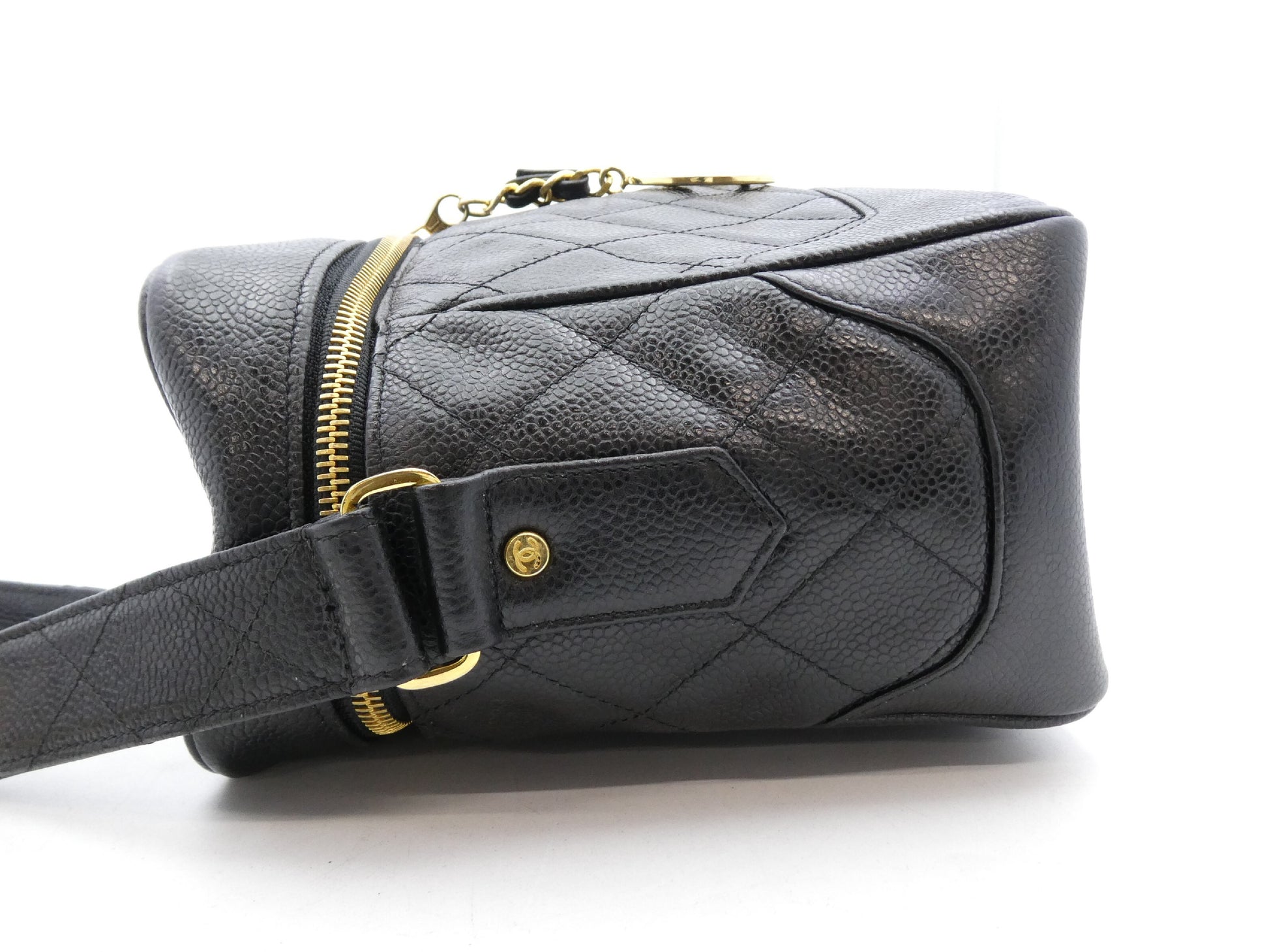 CHANEL Matlasse Caviar Skin Cocomark Chain Shoulder Bag