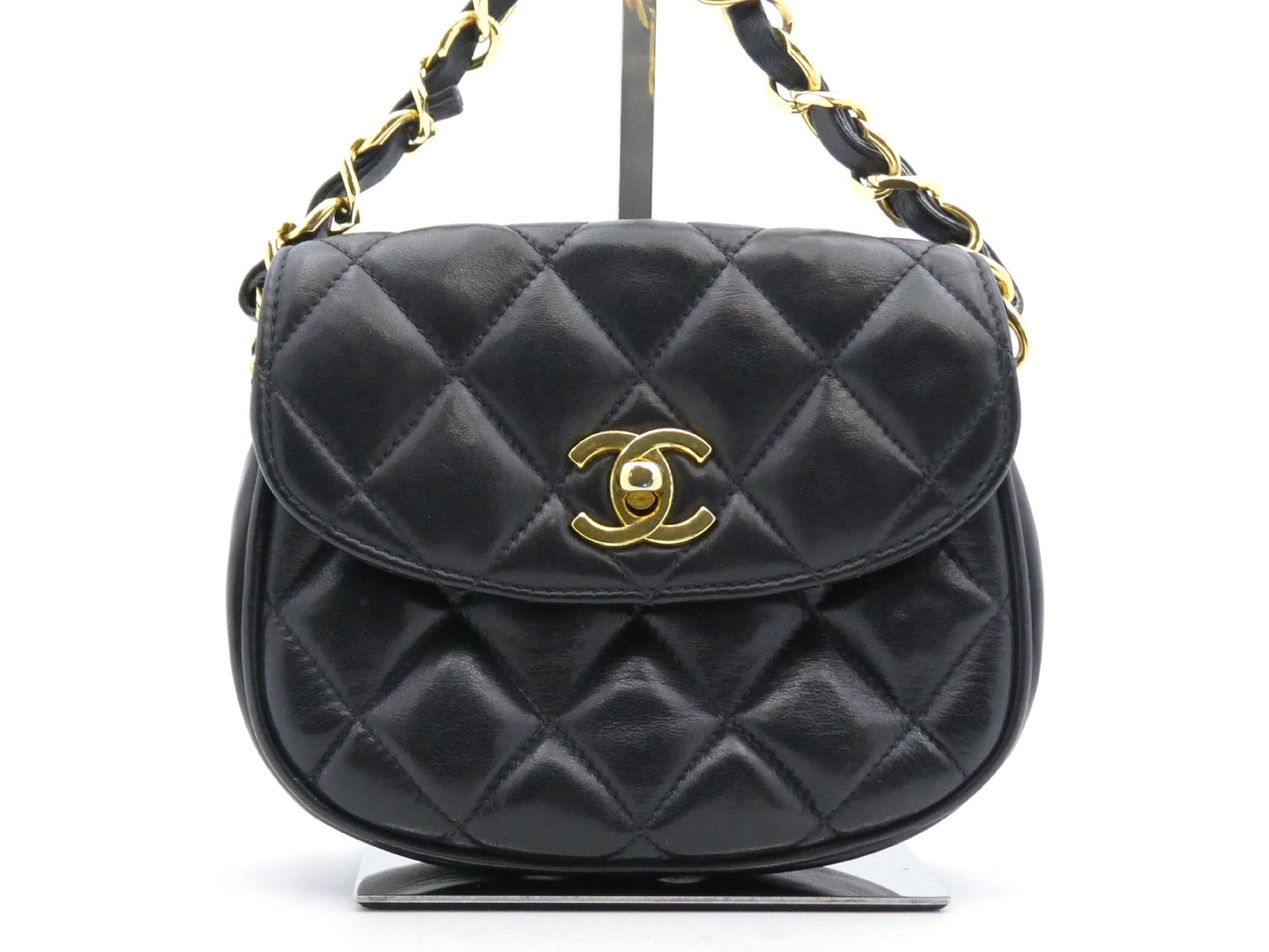 CHANEL Matlasse Cocomark Turnlock Chain Bag