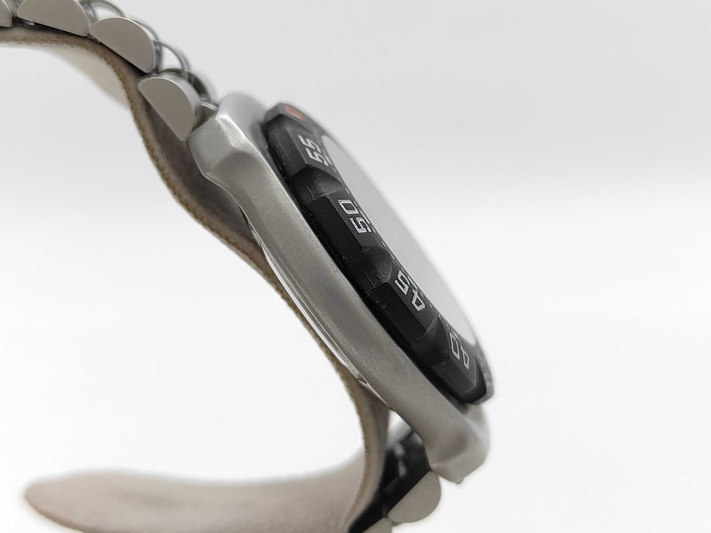 TAG Heuer Formula 1 374.513 Quartz Black Dial Boys' Watch