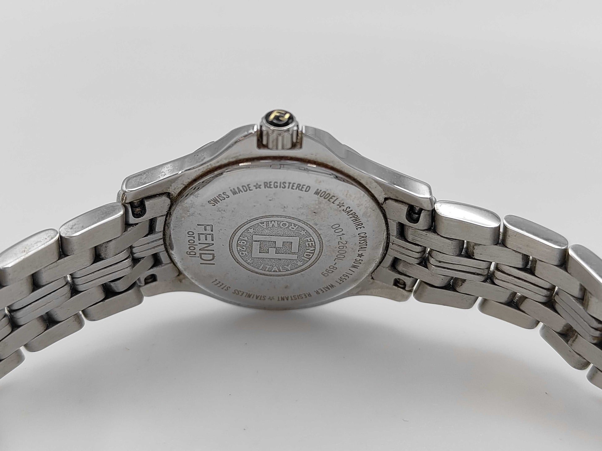 FENDI 001-2600L-899 Quartz Black Dial Women's Watch