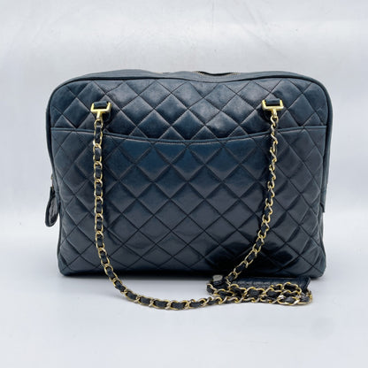 CHANEL Matlasse Chain Shoulder Bag with Seal Shoulder Bag
