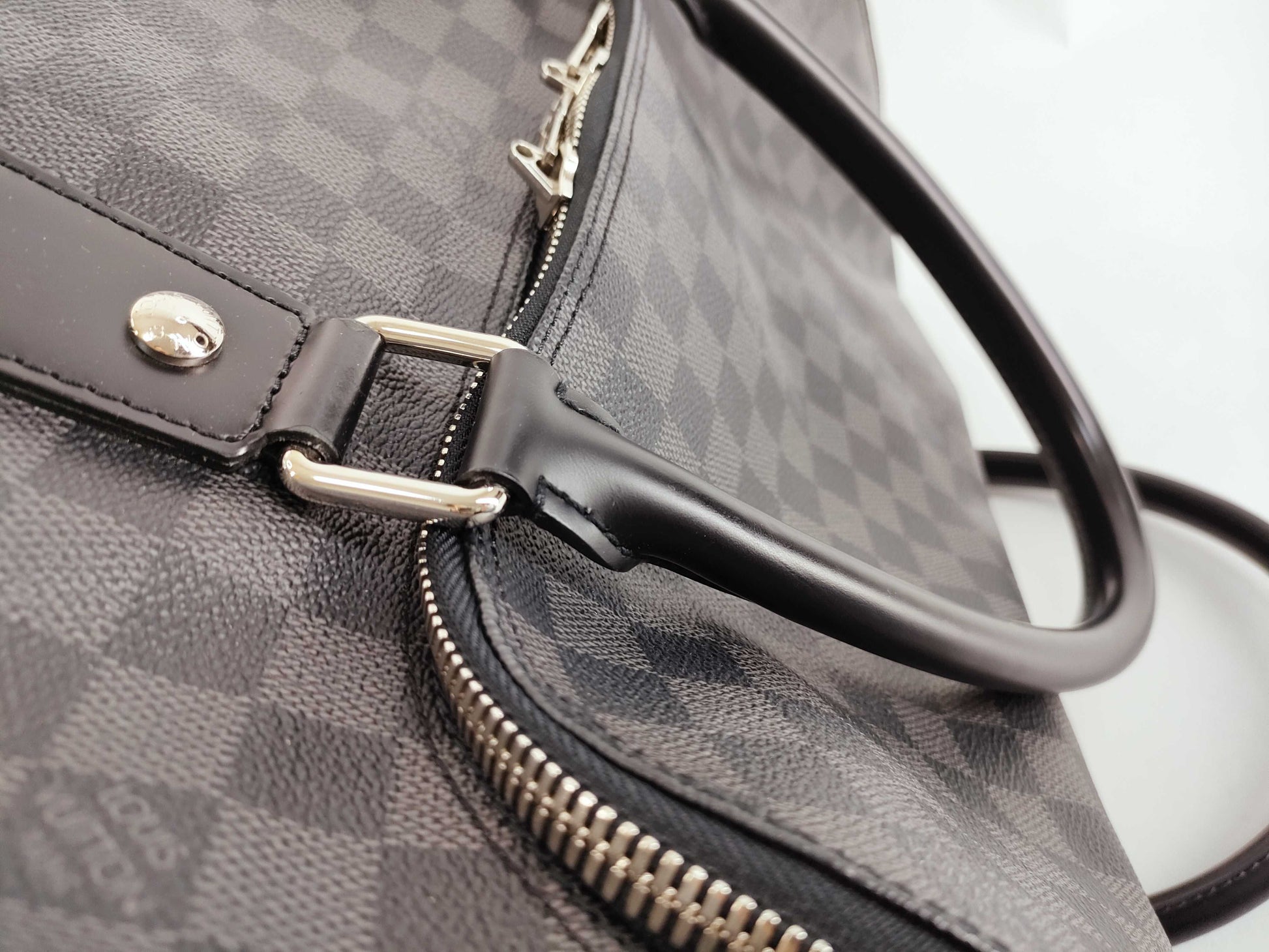 LOUIS VUITTON Damier Graffit Roadster 50 N48189 Boston Bag