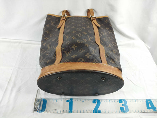 LOUIS VUITTON Monogram Louis Vuitton Monogram Bucket GM M42236 Shoulder Bag