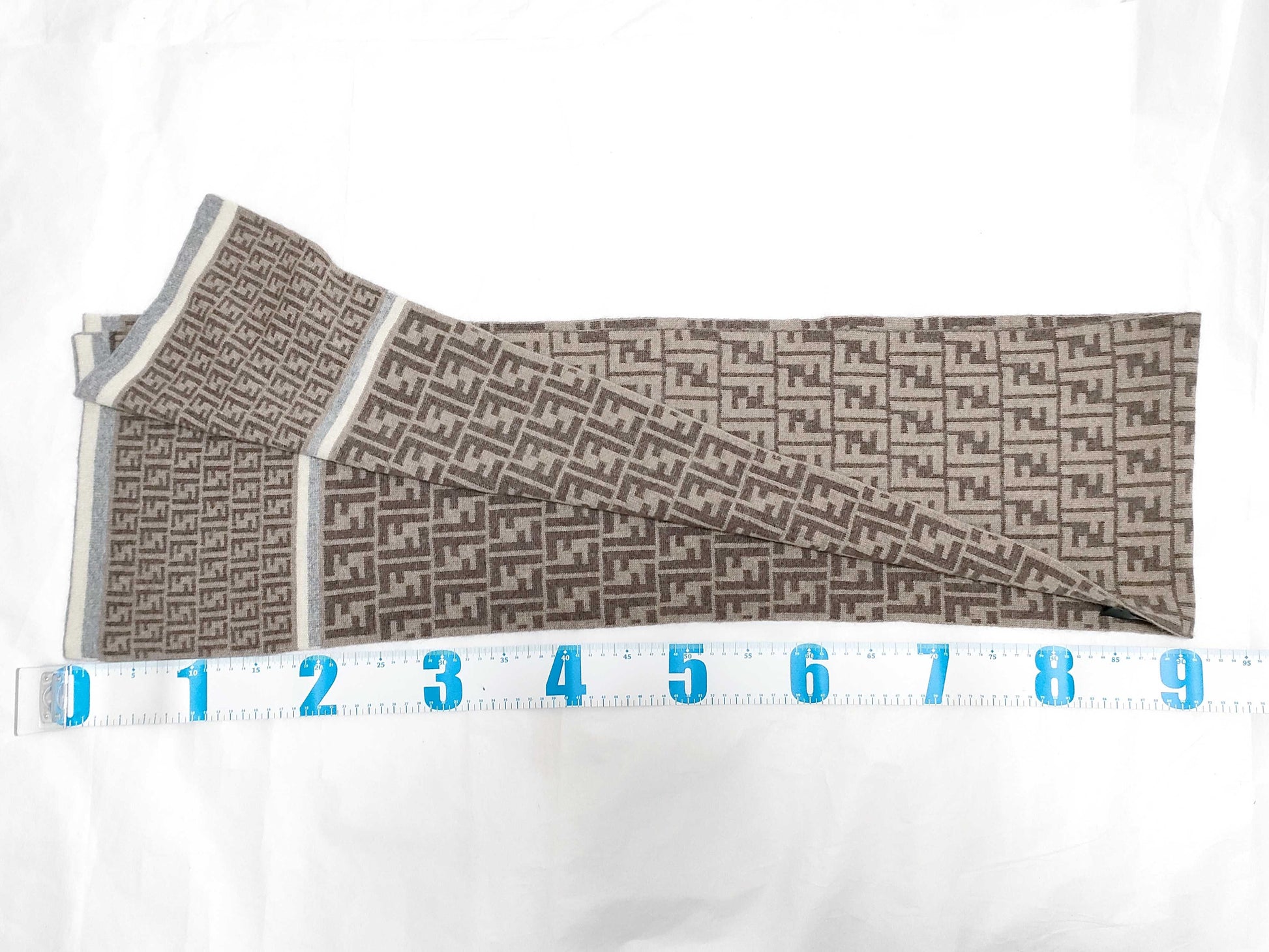 FENDI Zucca Pattern Fendi Zucca Muffler Beige Muffler