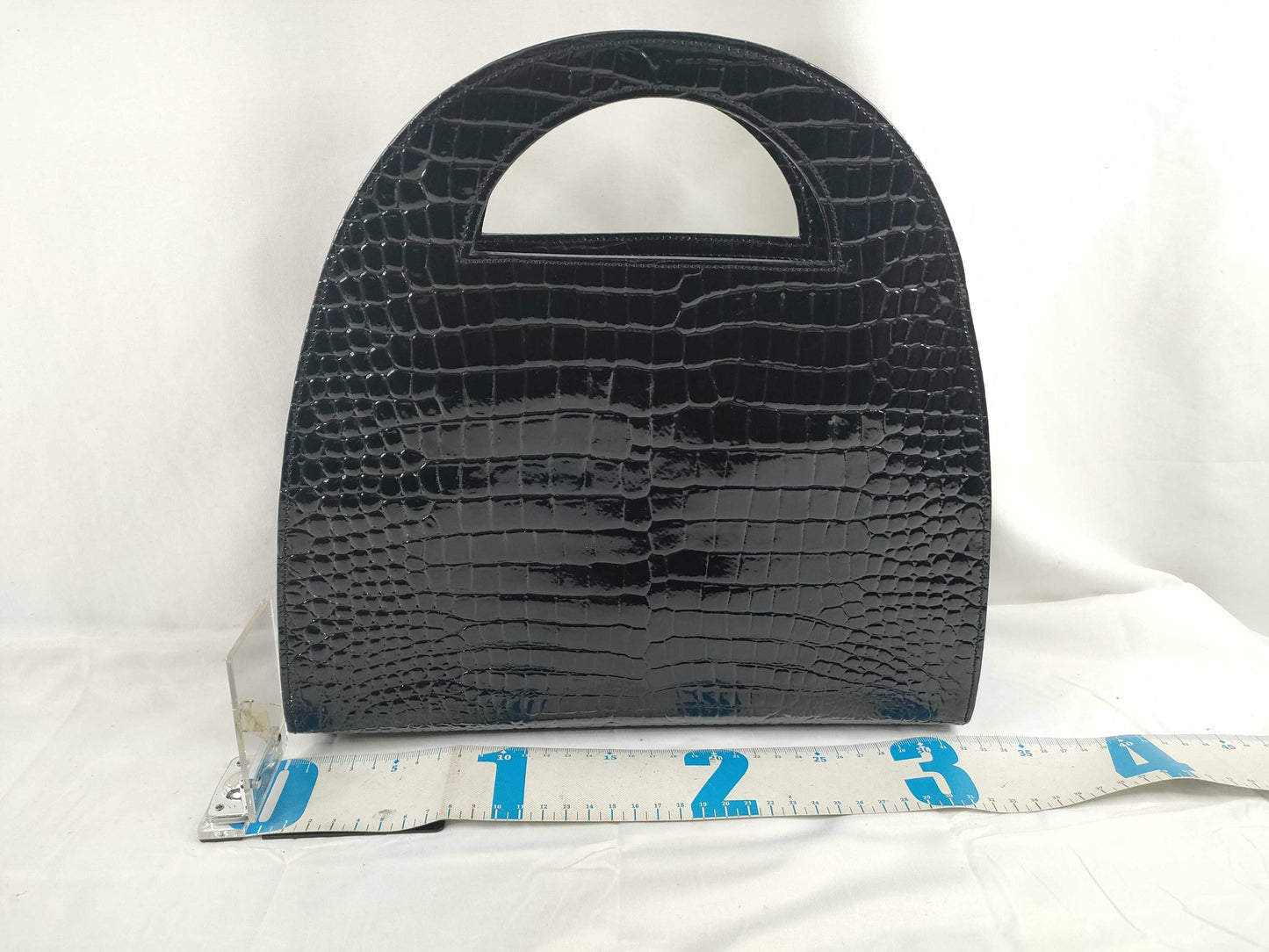 Yves Saint Laurent Handbag Croco-Embossed Black Handbag