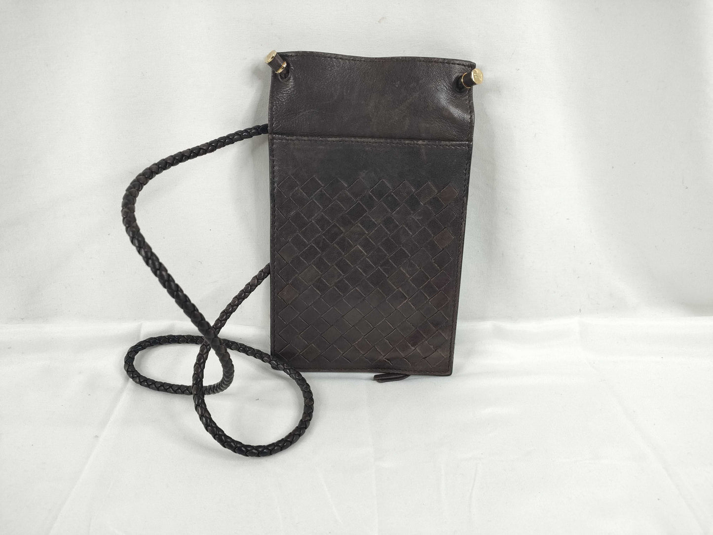 BOTTEGA VENETA Intrecciato Intrecciato Intrecciato Smartphone Shoulder Brown Shoulder Bag