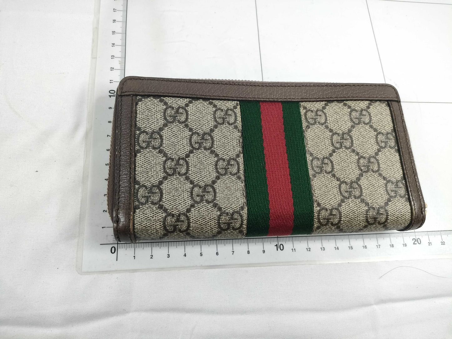 GUCCI GG Supreme Gucci GG Supreme Wallet Ophidia Wallet