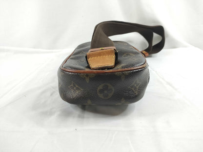 LOUIS VUITTON Monogram Louis Vuitton Monogram Pochette/Gange M51870 Shoulder Bag