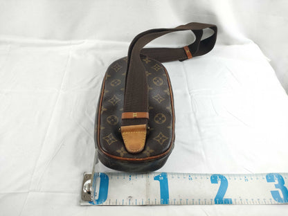 LOUIS VUITTON Monogram Louis Vuitton Monogram Pochette/Gange M51870 Shoulder Bag