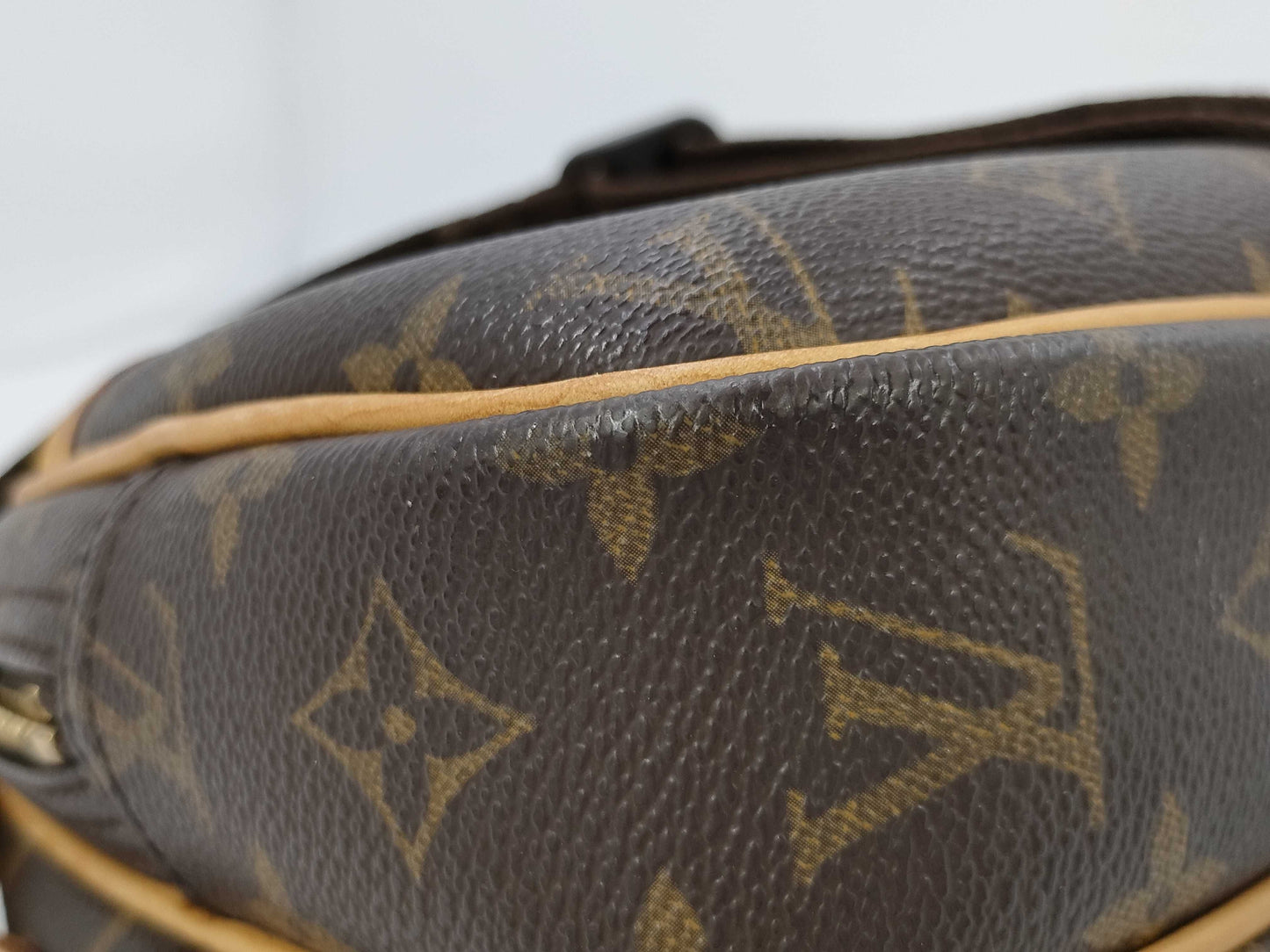 LOUIS VUITTON Monogram Reporter PM Shoulder Bag