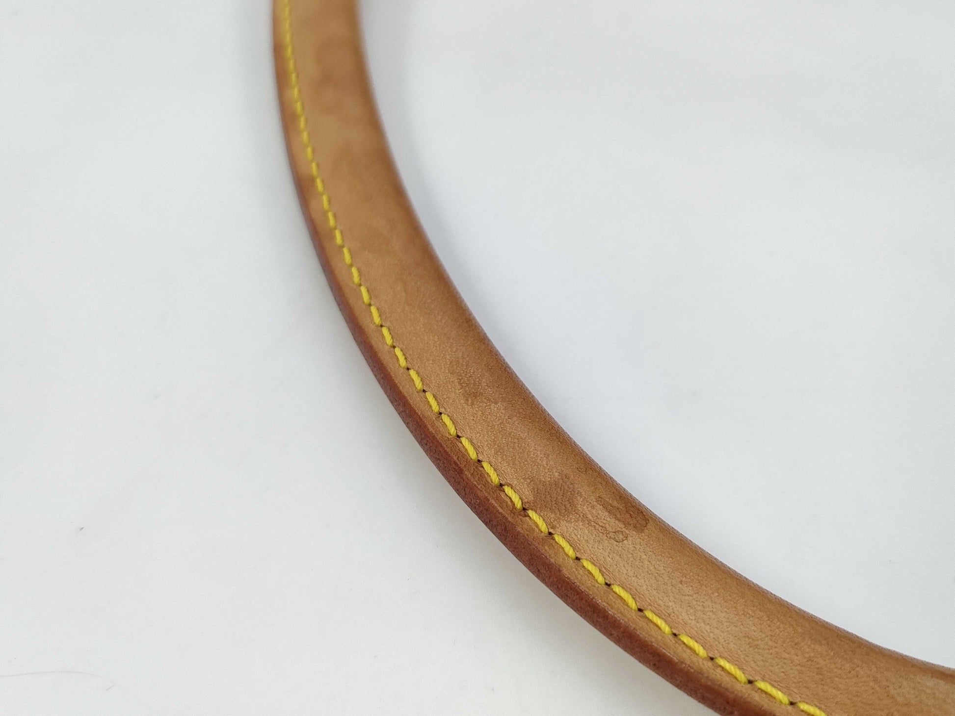 LOUIS VUITTON Louis Vuitton Monogram Looping GM Handbag