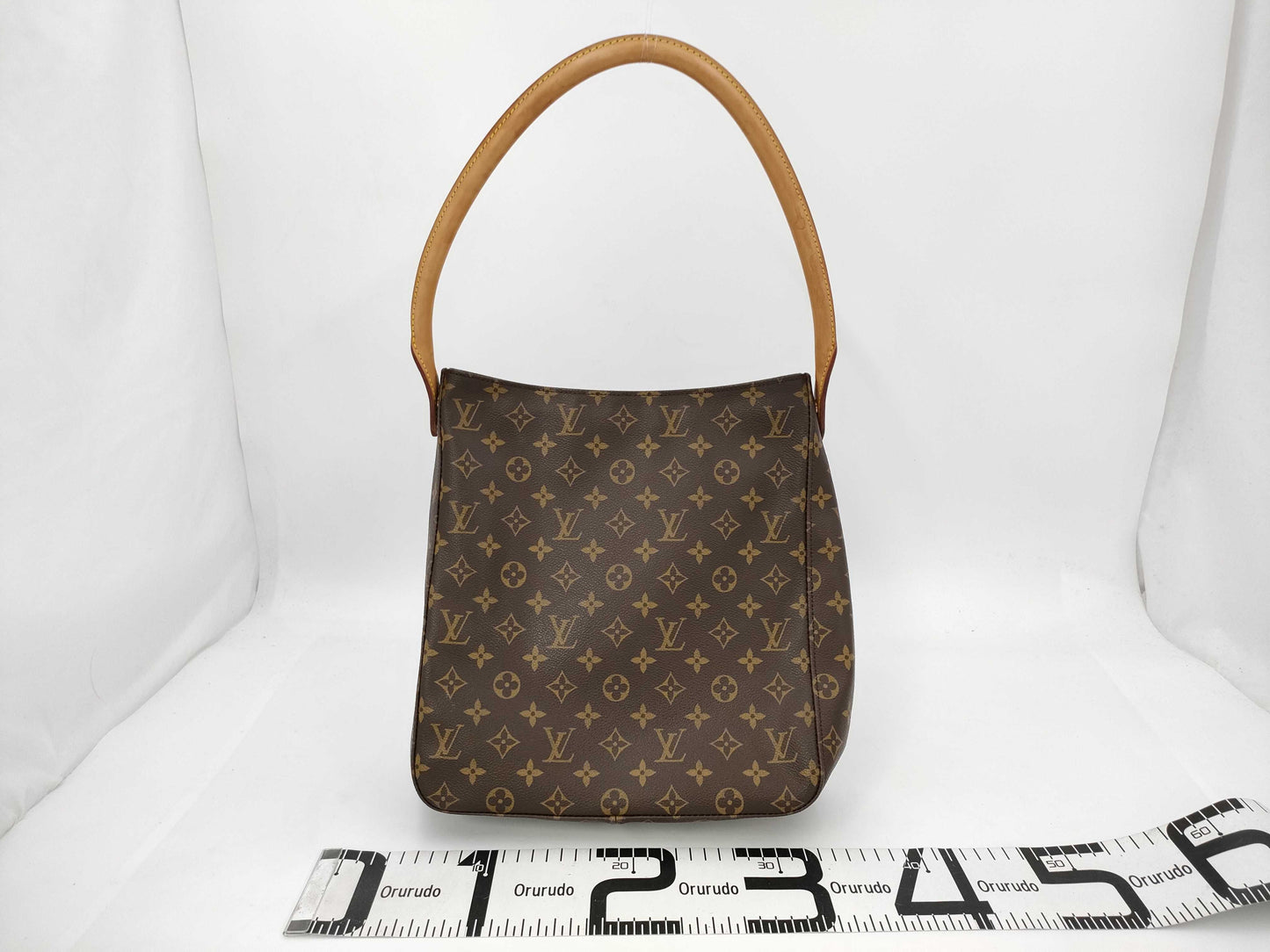 LOUIS VUITTON Louis Vuitton Monogram Looping GM Handbag