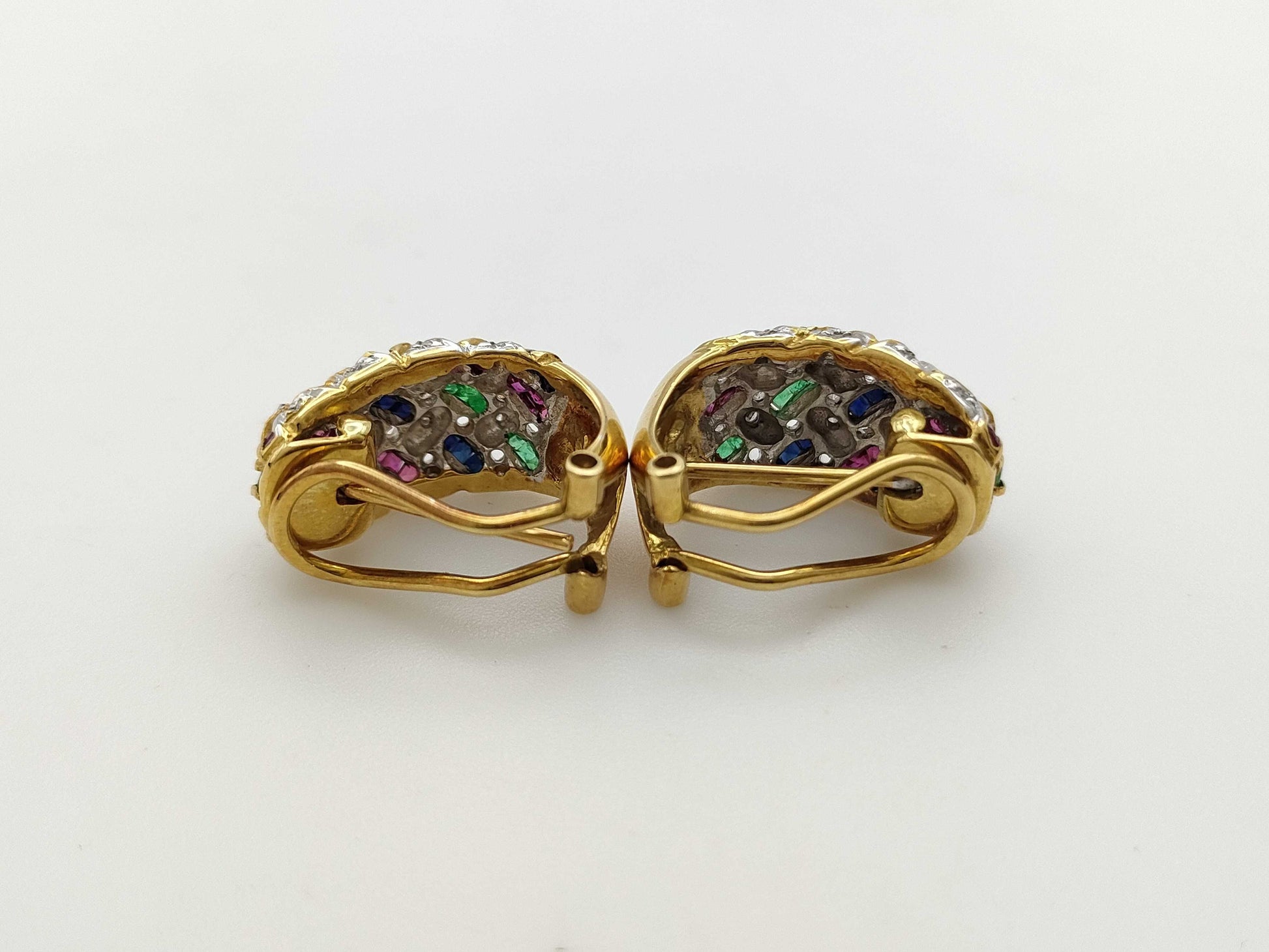 Colored Diamond 750 10.8g Pendant Top 