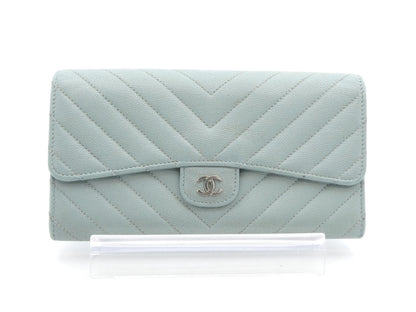CHANEL Caviar Skin Coco Mark V-Stitch Wallet