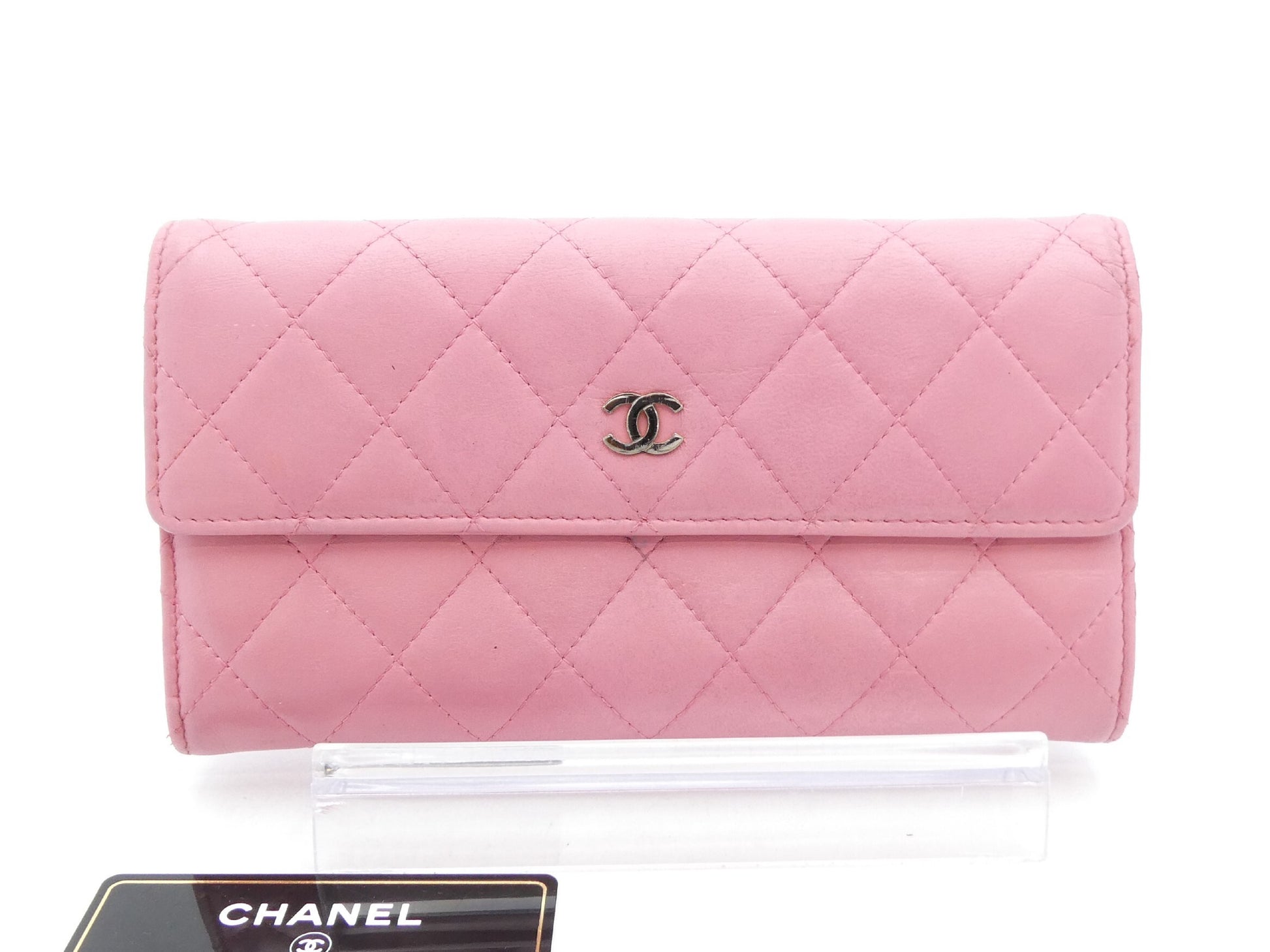 CHANEL Matrasse Cocomark Wallet