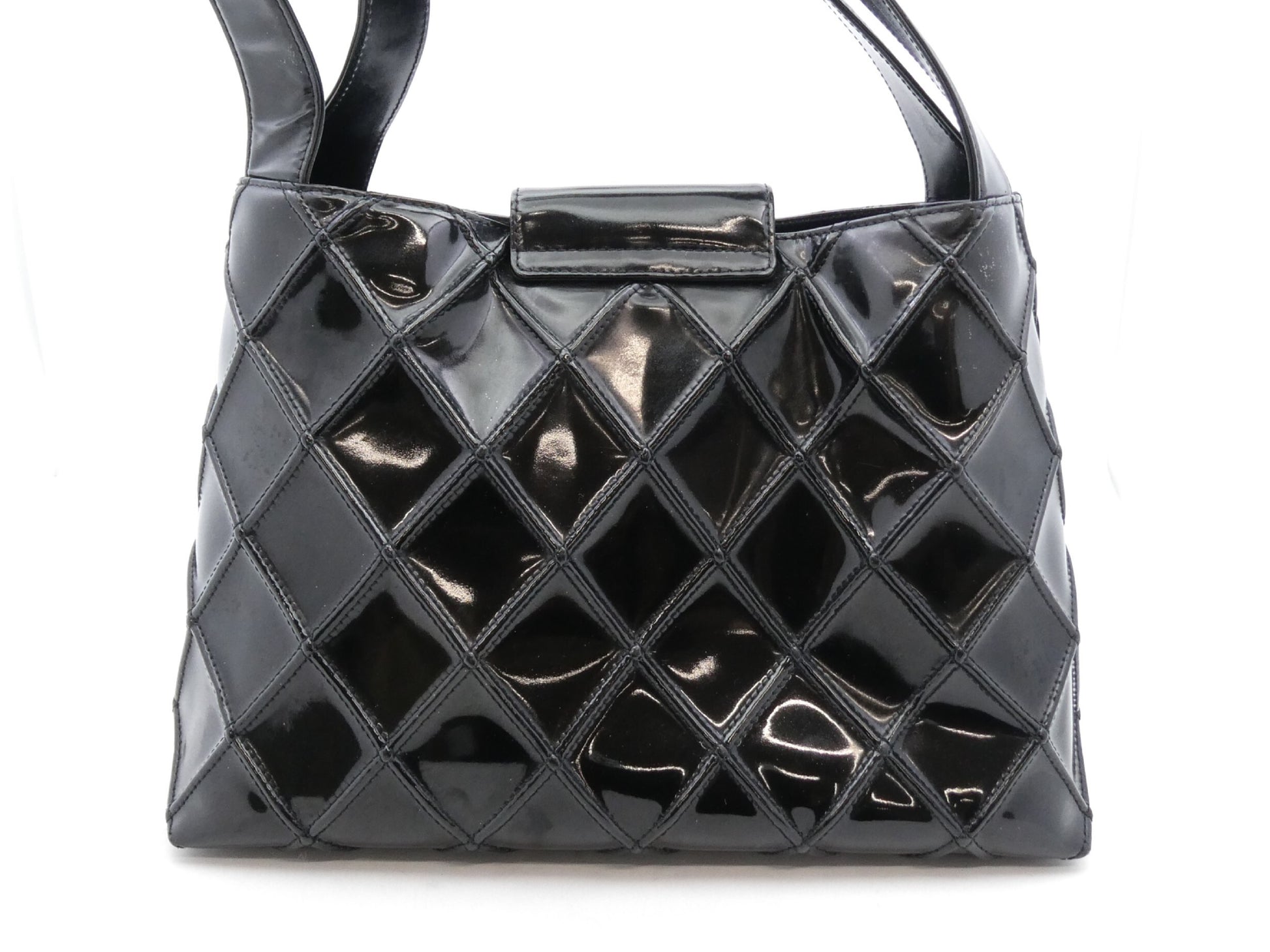 CHANEL Matlasse Enamel Cocomark Shoulder Bag