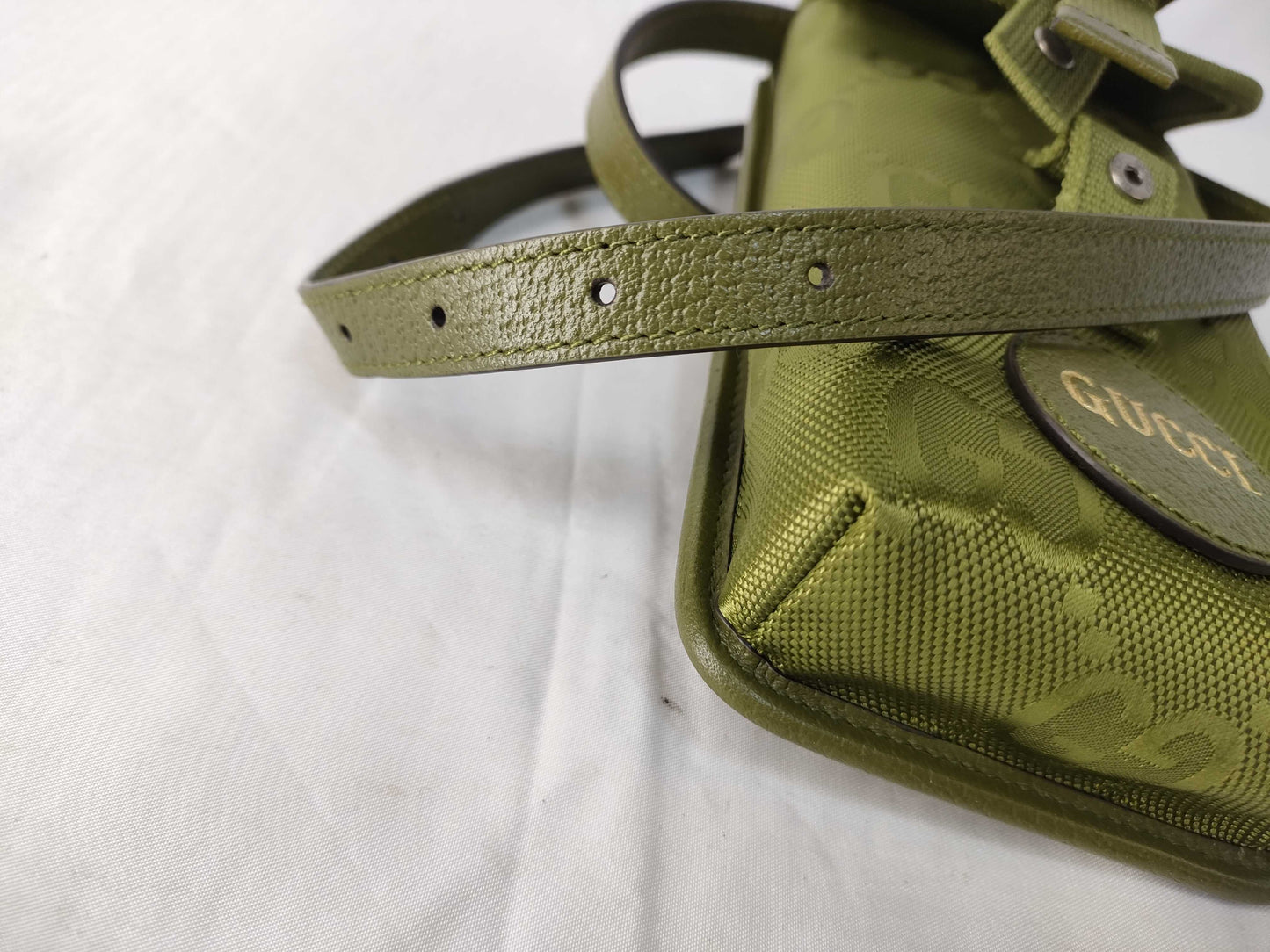 GUCCI GUCCI GG Nylon Off the Grid 696018 Shoulder Bag Pouch Body Bag Green Green Gucci Shoulder Bag