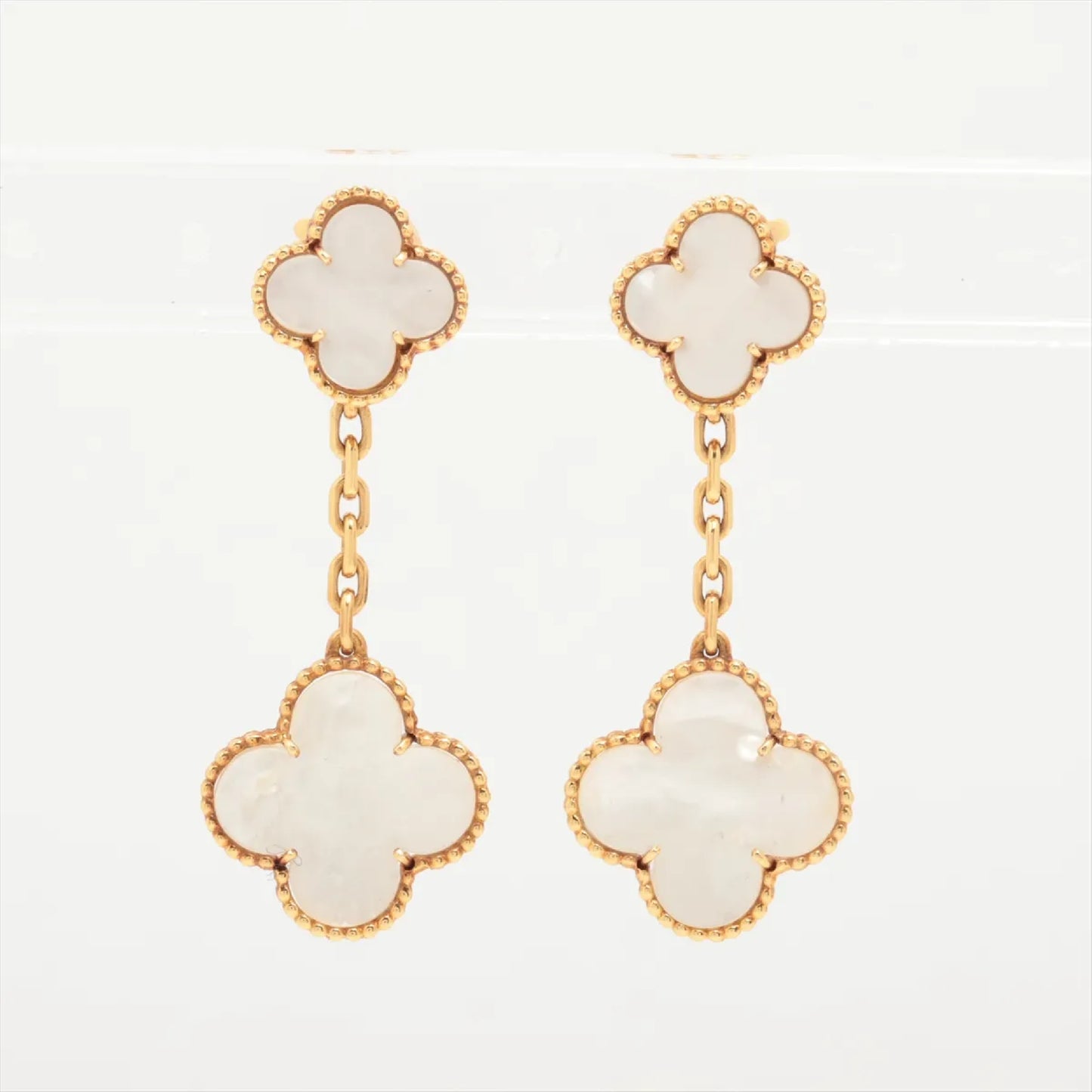 Van Cleef&Arpels Magic Alhambra Mother-of-Pearl YG 18KT 14.4g Earrings